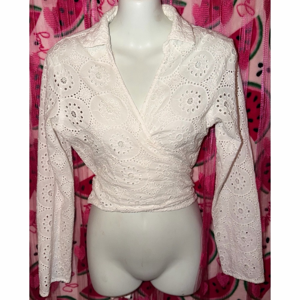 🤍 Primark Eyelet Wrap Blouse